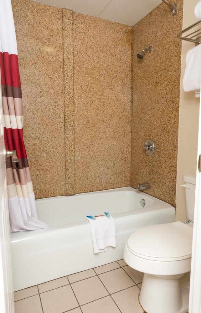 Red Roof Inn & Suites Pigeon Forge Parkway Εξωτερικό φωτογραφία