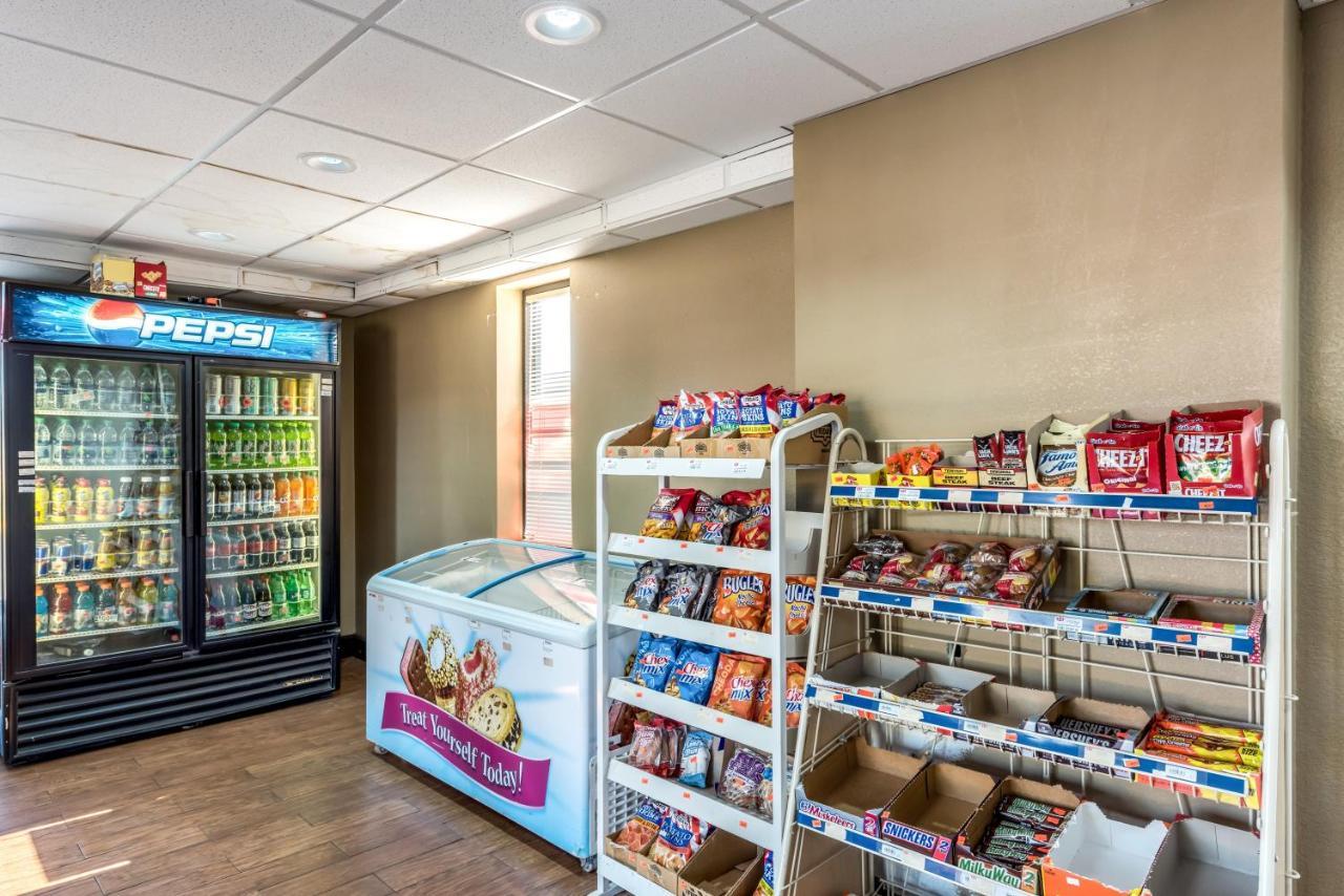 Red Roof Inn & Suites Pigeon Forge Parkway Εξωτερικό φωτογραφία