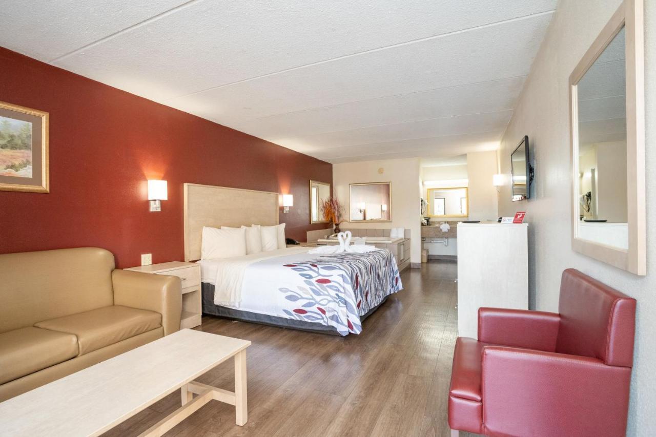 Red Roof Inn & Suites Pigeon Forge Parkway Εξωτερικό φωτογραφία