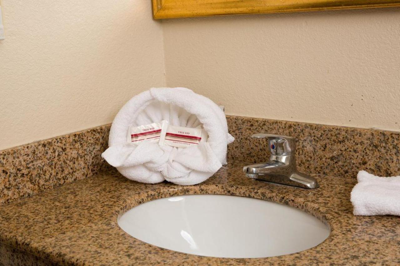 Red Roof Inn & Suites Pigeon Forge Parkway Εξωτερικό φωτογραφία
