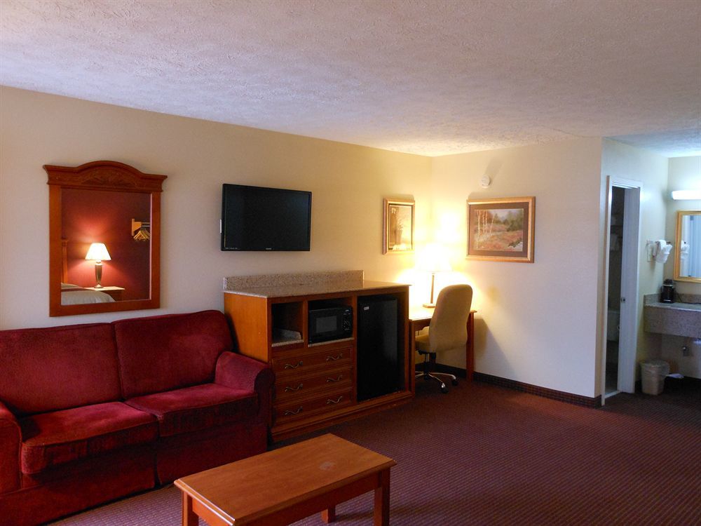 Red Roof Inn & Suites Pigeon Forge Parkway Εξωτερικό φωτογραφία