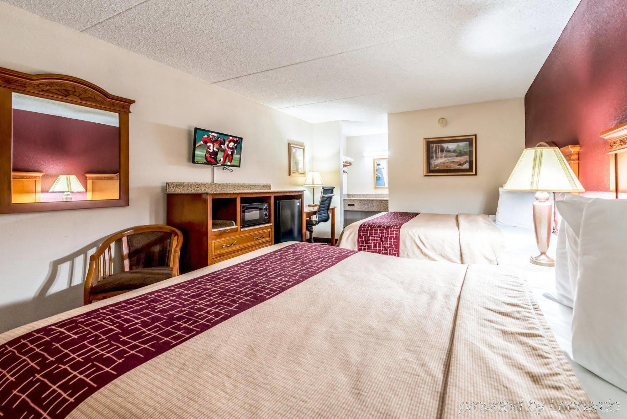 Red Roof Inn & Suites Pigeon Forge Parkway Εξωτερικό φωτογραφία