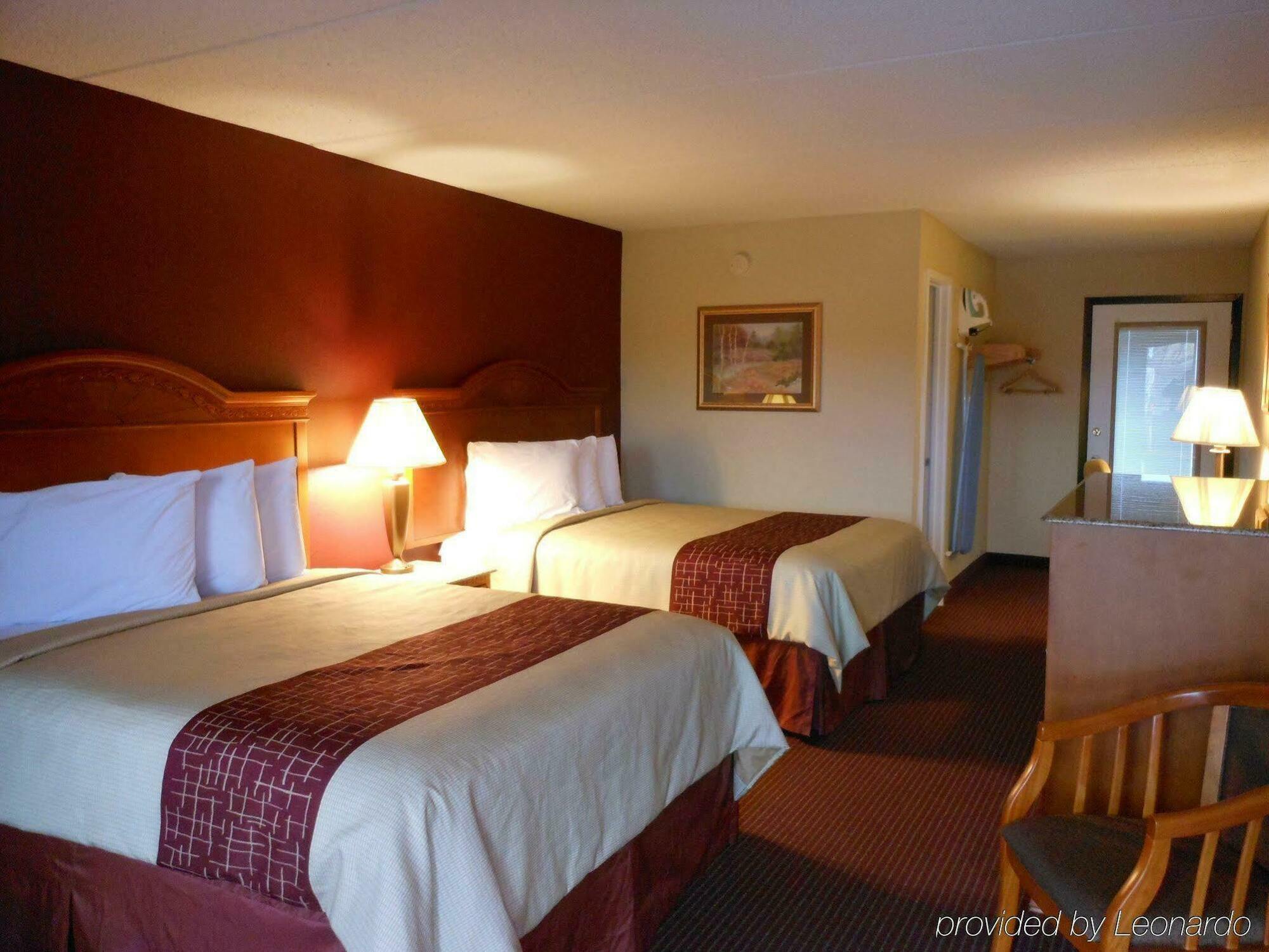 Red Roof Inn & Suites Pigeon Forge Parkway Εξωτερικό φωτογραφία