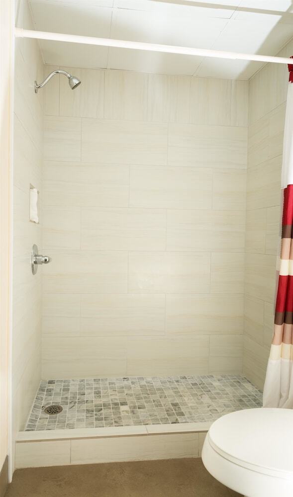 Red Roof Inn & Suites Pigeon Forge Parkway Εξωτερικό φωτογραφία